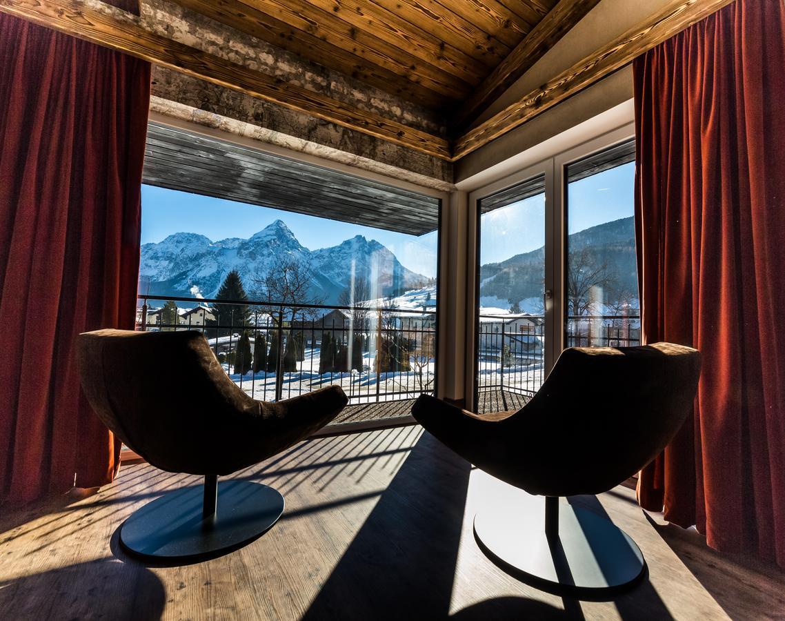 Alpendomizil Zugspitze Lermoos Rom bilde